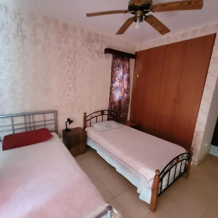 Kalampakas Gasthuis *